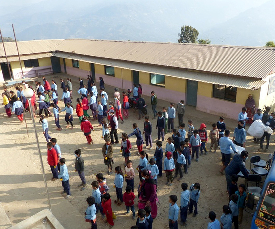Die Bachhala Schule, die im Distrikt Nuwakot
