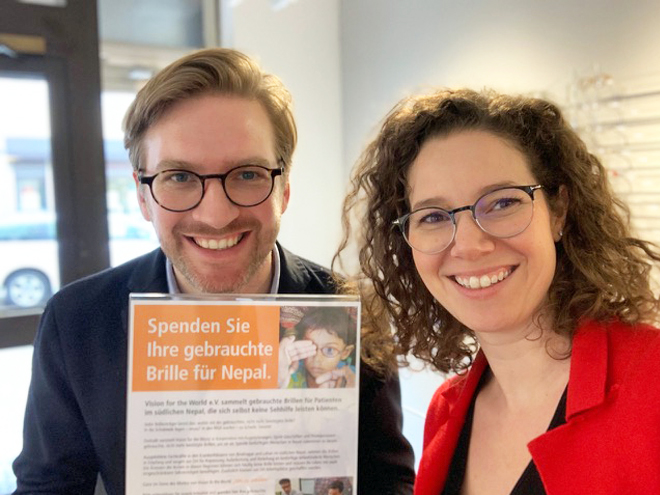 Gebrauchte Brillen für Nepal – Vision for the World und auge und brille, Inhaberin Marie-Theres Pistorius, Ulmer Straße 36, 86154 Augsburg