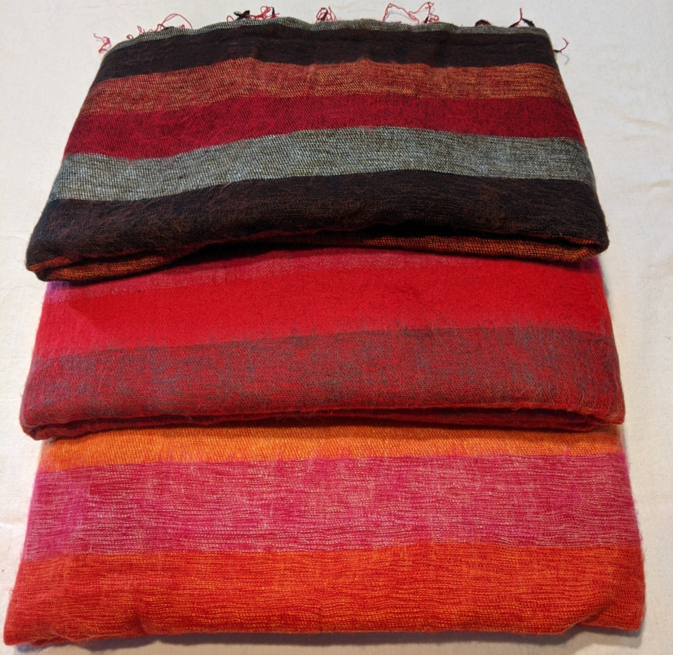 warme Schals, Decken und Ponchos aus Yak-Wolle, Schals aus Kashmir, Pashminas aus Viskose/Seide
